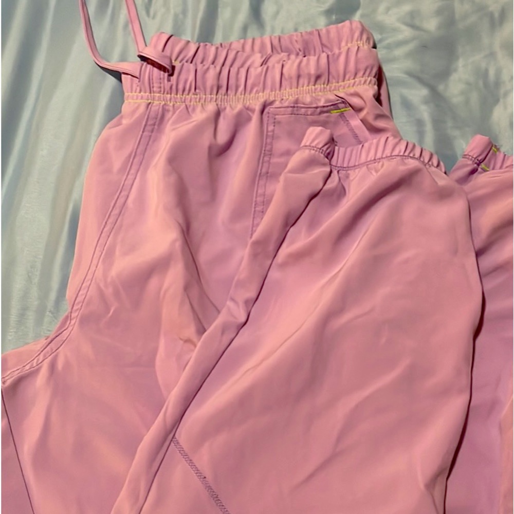 Scrub pants